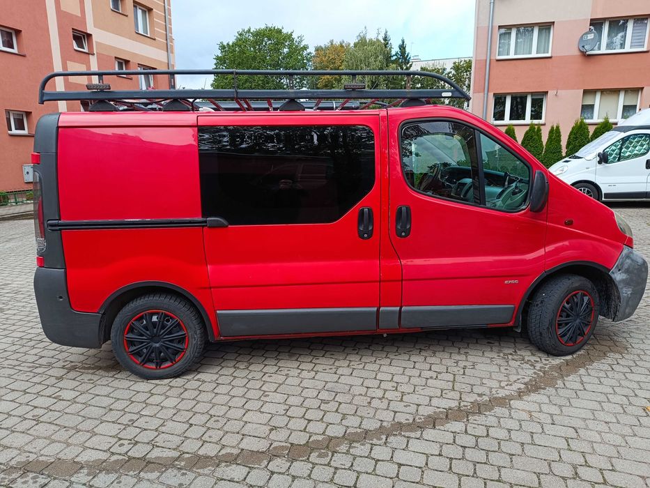 Samochód bus Opel vivaro 1,9 2001
