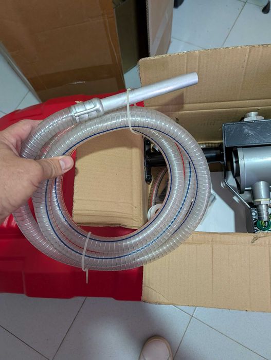 Deposito de combustível 122 litros