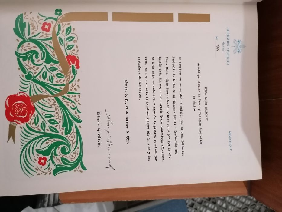 Livro a Bíblia Sagrada