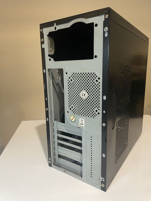 Torre para computador halfman com Led