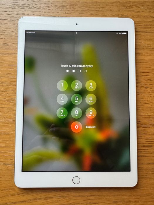 Продам Apple iPad 5-го покоління (9.7") | 32GB | Wi-Fi + Cellular | Silver