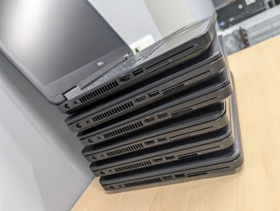 Недорогі ноутбуки для ігор  Core i5  відеокарта 2 гб