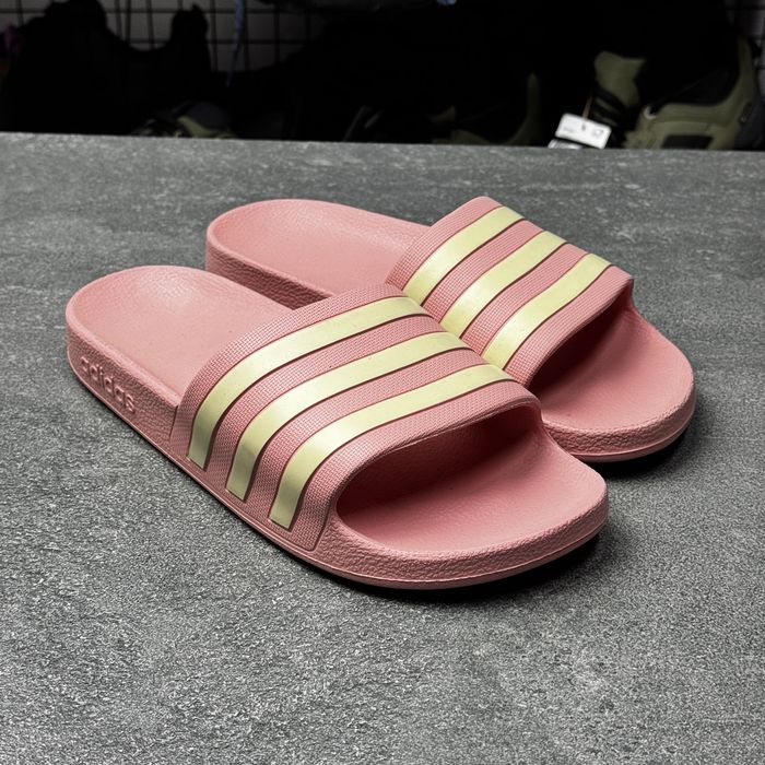 Тапочки шльопанці пантолети  адідас Adidas Adilette ОРИГІНАЛ 100%