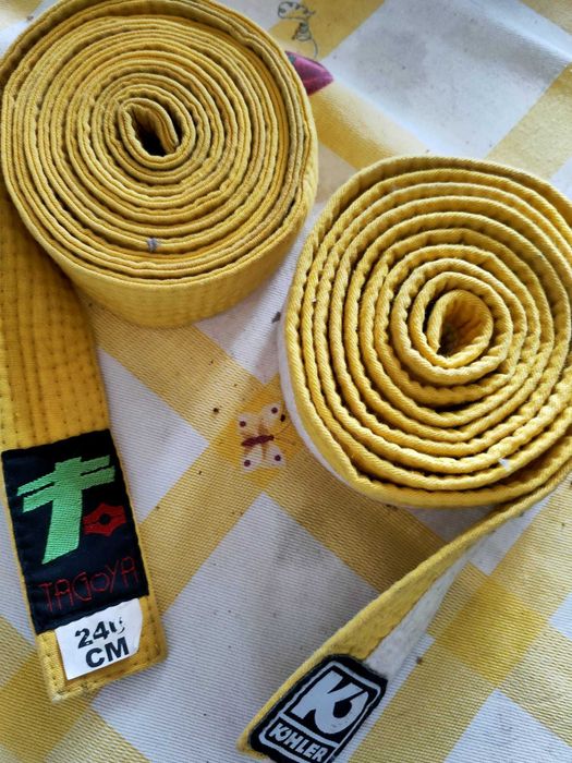 Cintos Karaté Amarelo e Amarelo e Branco