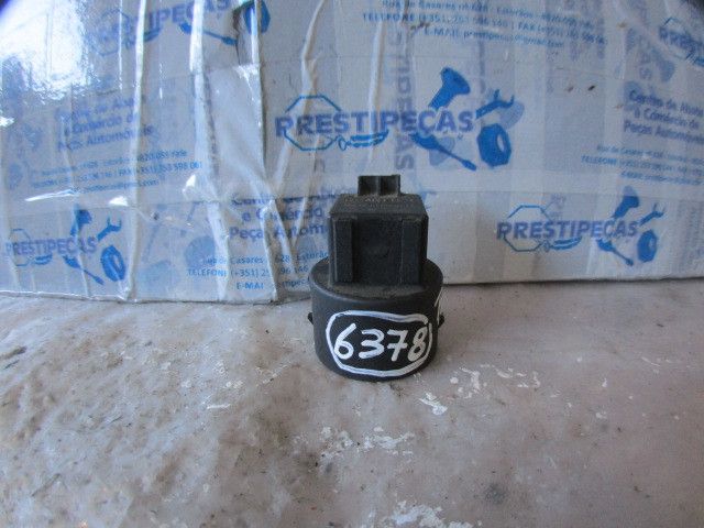 Botão / interruptor electromecânico / relé PEUGEOT 306 (7A, 7C, N3, N5