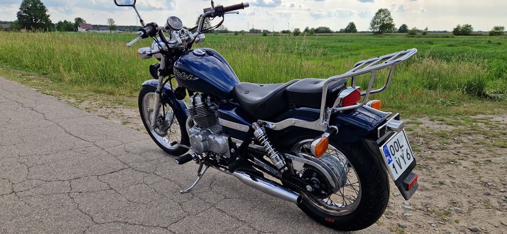 Honda Rebel 250.