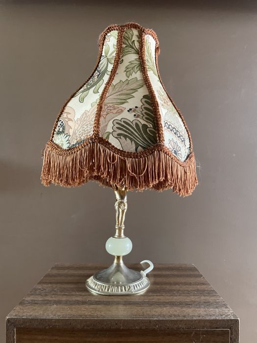 Lampka nocna retro