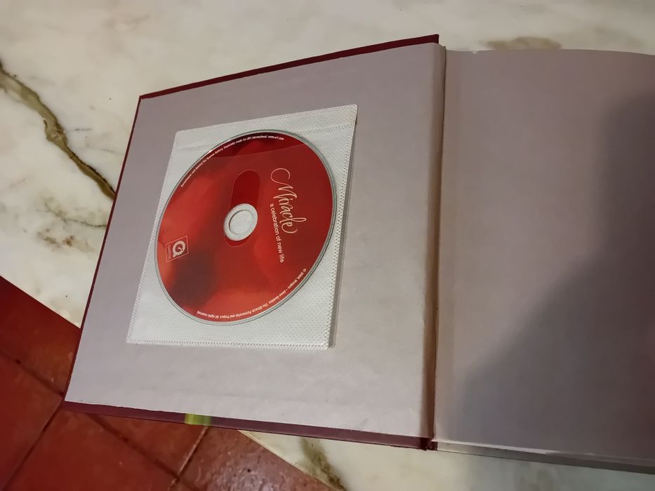 Álbum de Fotos com Cd Miracle