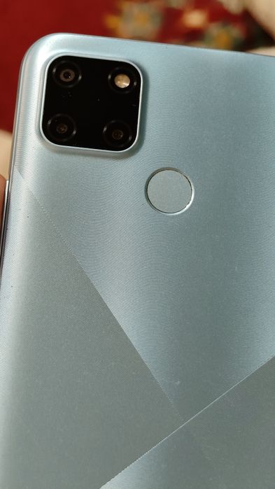 Продам Realme C21-Y 4/64