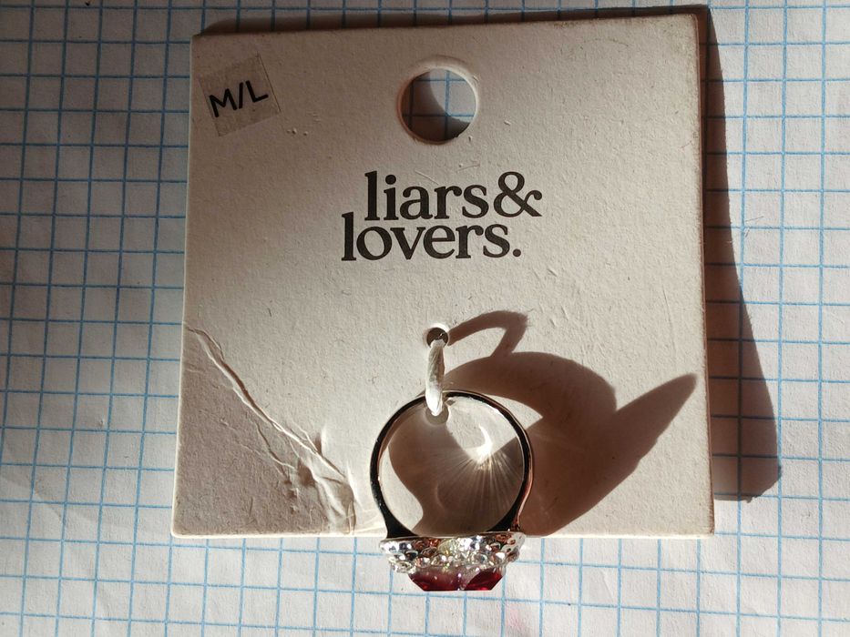 Подарочное женское украшение Кольцо Liars & Lovers