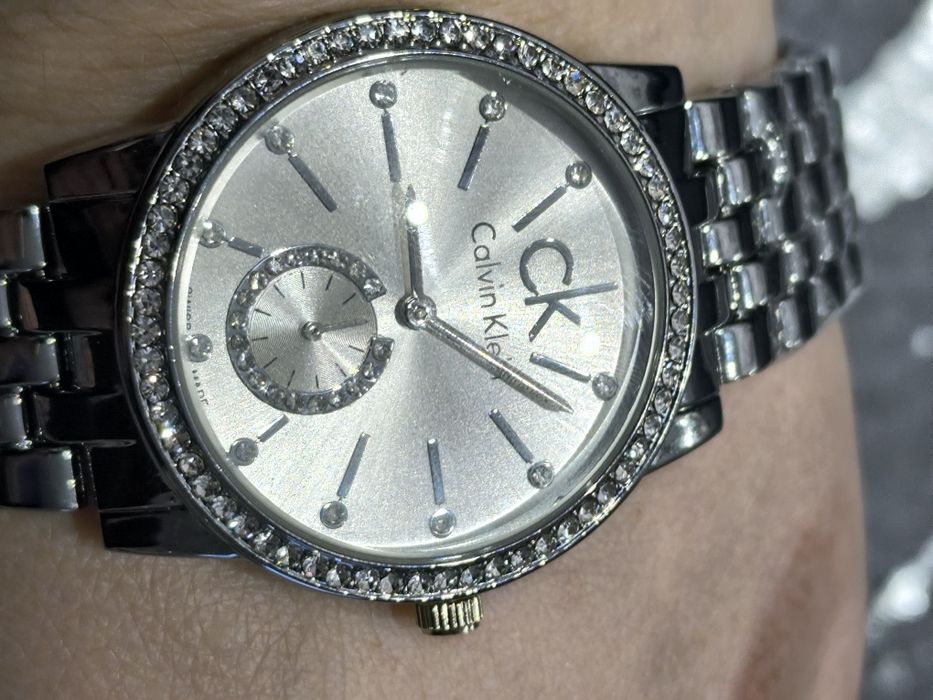 Mega zegarek damski bizuteryjny