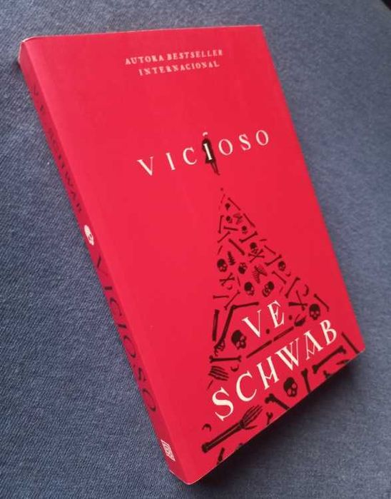 Vicioso - V. E. Schwab