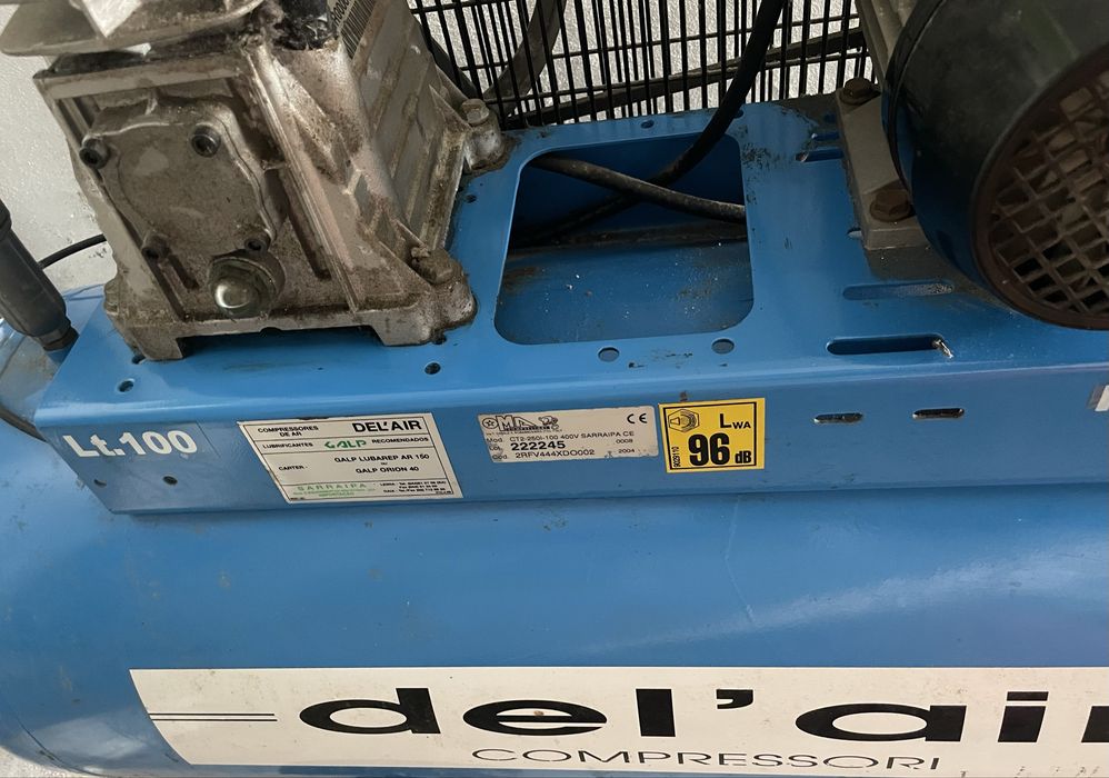 Compressor de ar DELAIR 100 L – 400 V trifásico