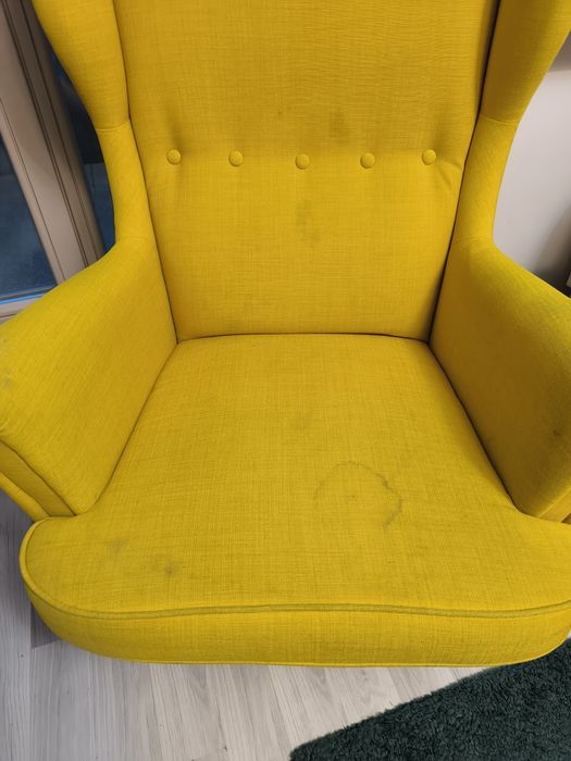 Fotel uszak IKEA STRANDMON Skiftebo żółty
