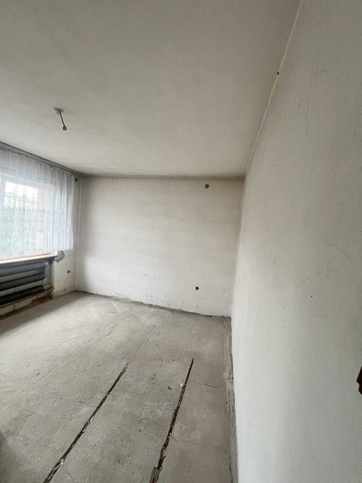 Dom z garażem na działce 5 arowej