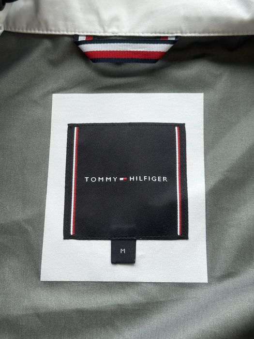 Вітровка tommy hilfiger на мембрані