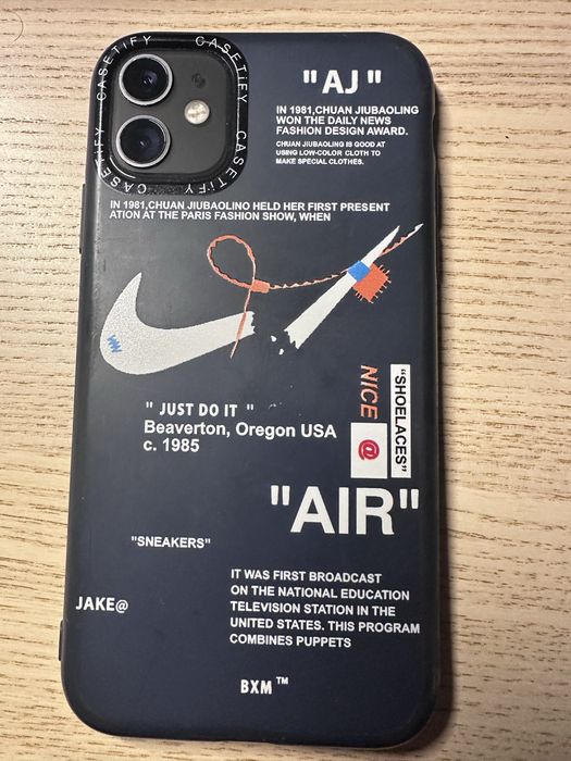 Iphone 11 cinzento em bom estado e funcionar perfeitamente