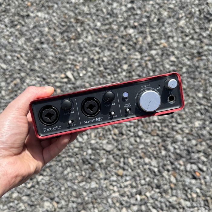 Focusrite Scarlett 2i2