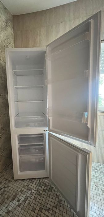 Geladeira em ótimo estado