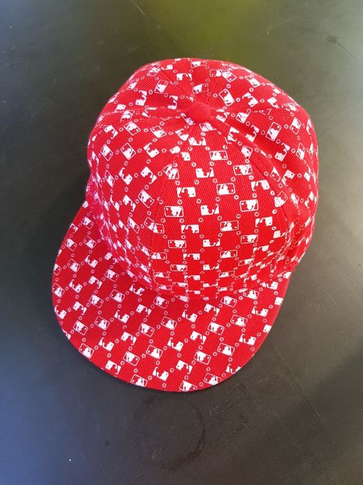 Boné / Cap / Chapéu Vermelho
