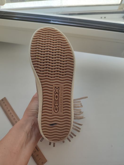 Демісезонні черевики для дівчинки