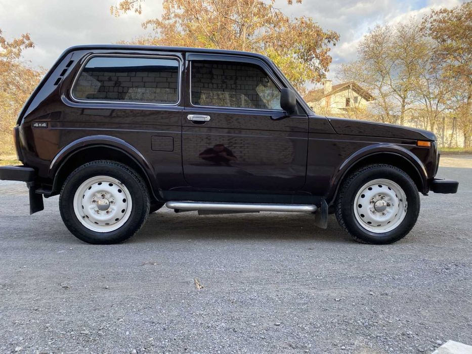 Нива 21214 2010рік