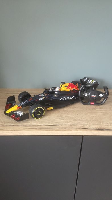 Samochód zdalnie sterowany Rastar 94700 Red Bull Racing F1 1:12