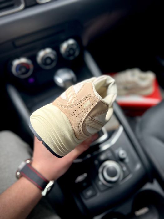 Жіночі кросівки кросівки Nike Initiator