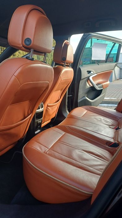 Sprzedam Opla insignie