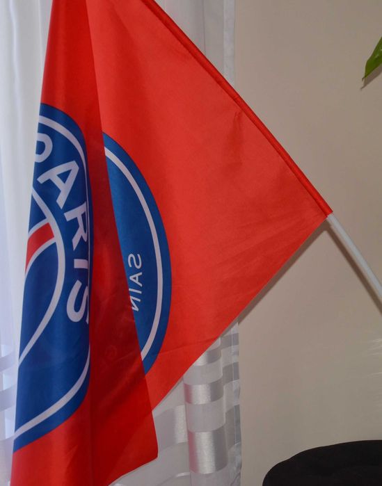 Paris Saint Germain - oryginalna flaga