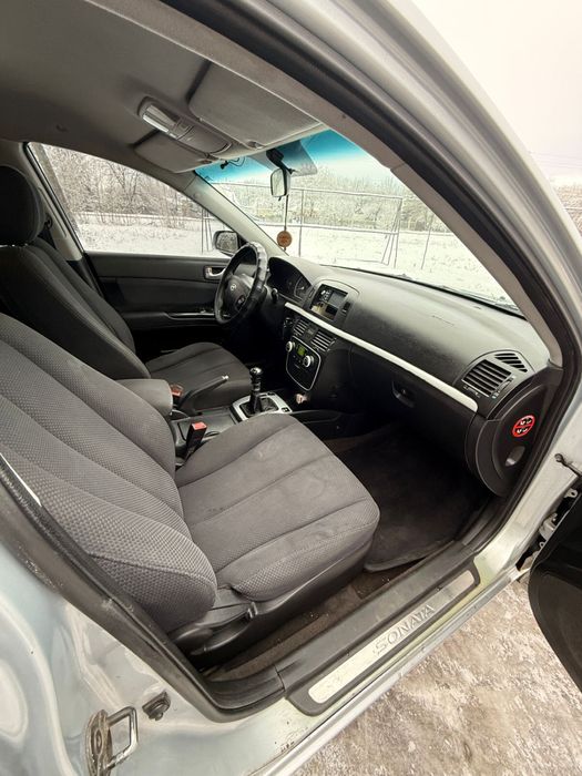Продам Hyundai Sonata 2.0 газ/бензин