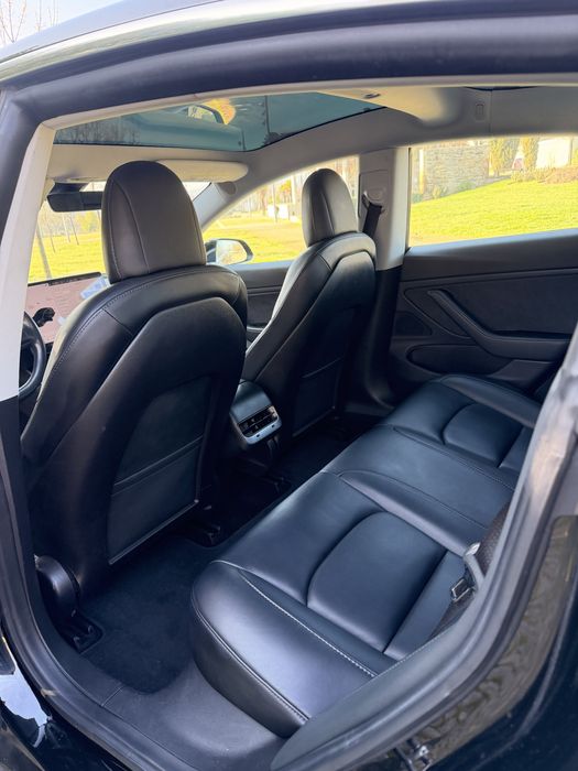 Tesla model 3 dual motor long range
