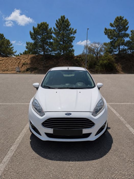 Ford Fiesta 1.5 TDCI foto 2