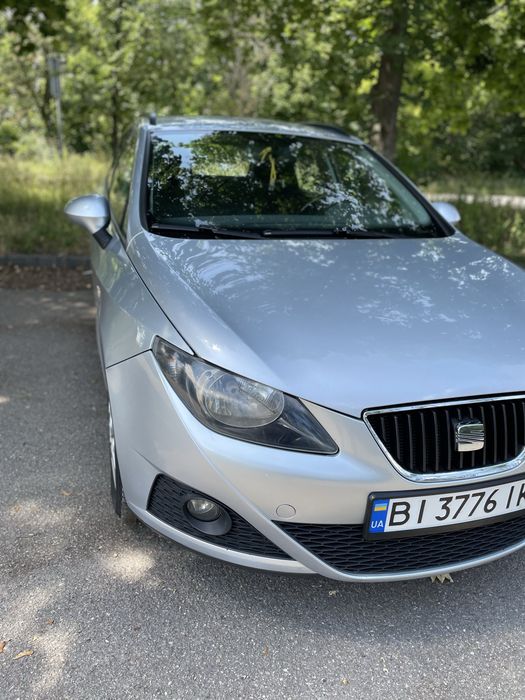Seat ibiza 2011 рік
