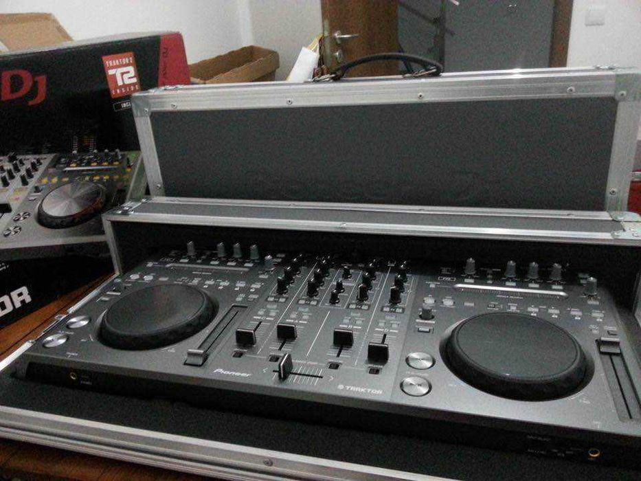 Pioneer DDJ T1 + Flightcase