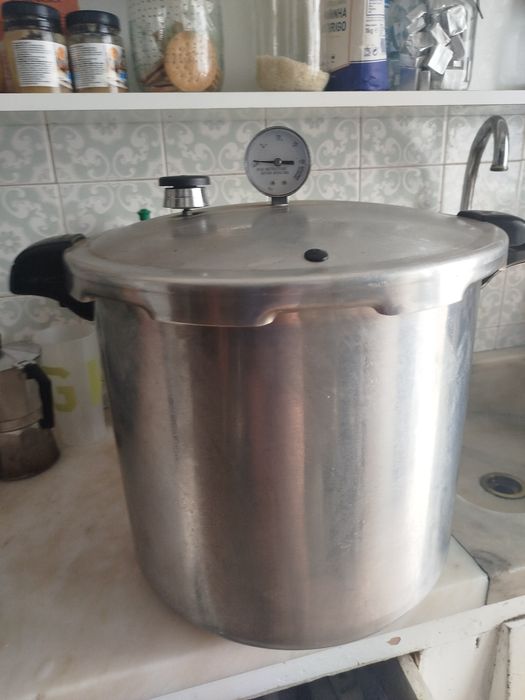 Autoclave e panela de pressão Presto 21L