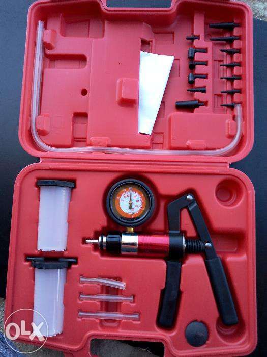 Vacuum and Pressure Gun.