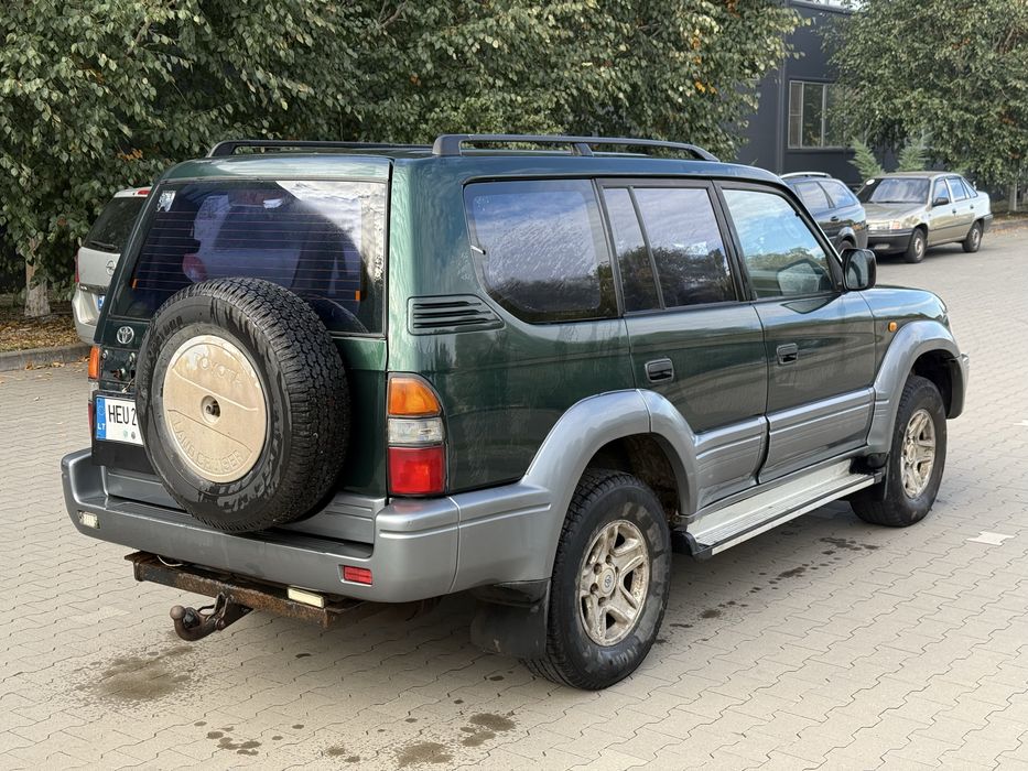 Продам Toyota Land Cruiser Prado 90
