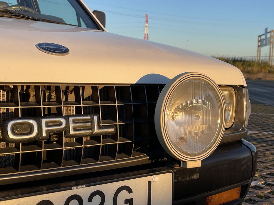 Opel Campo - Caixa Aberta - Pronta a Trabalhar c/ Extras