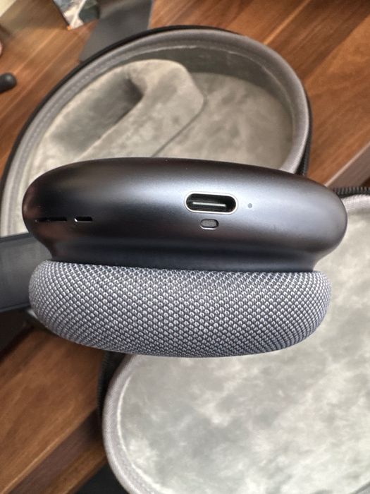 Apple AirPods Max USB-C (Midnight)