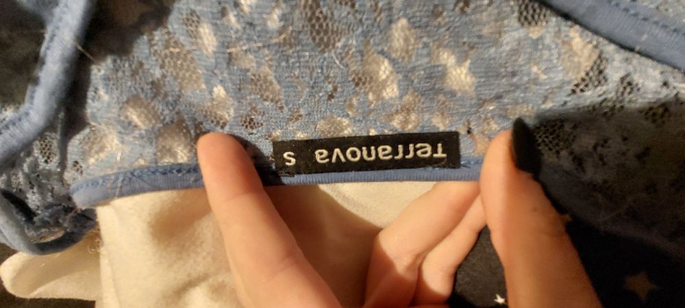 niebieska koszulka z koronką S