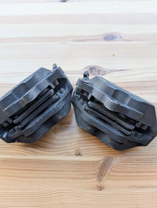 Pinça Travão Frente Honda CBR 600 F4