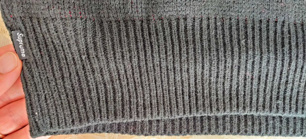 Camisola Supreme-Thrasher preta, tam. M (FW21)