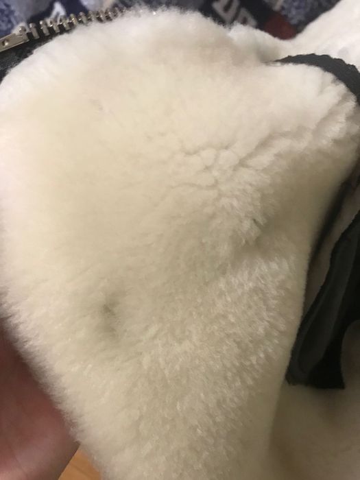 Зимова куртка,кожана