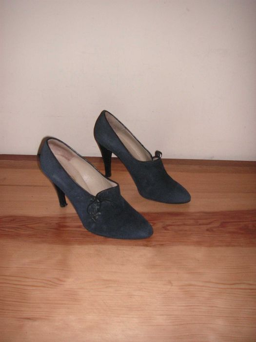 Sapatos Camurça Azuis Escuros de Salto Alto T/37