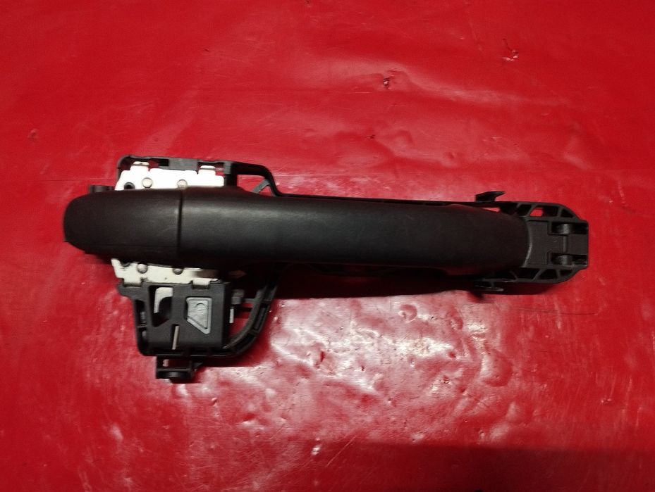 Ручка дверей зовнішня передня права Mercedes Sprinter 907 Спринтер С7