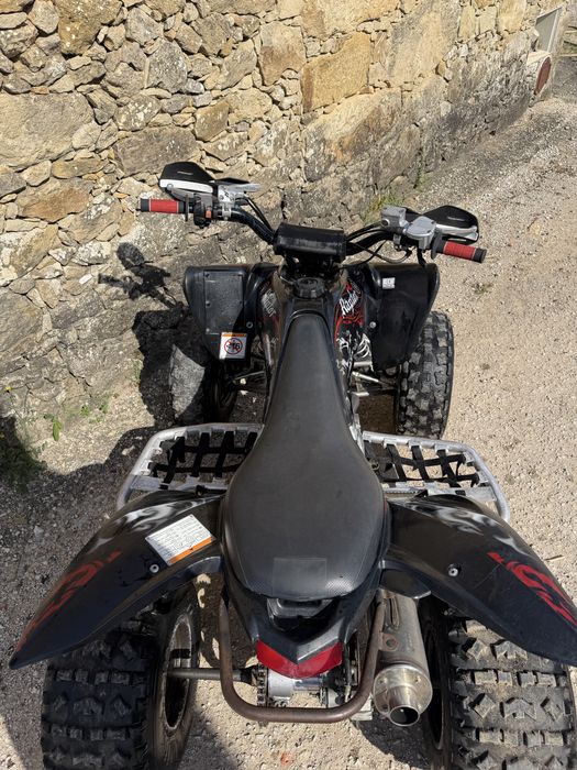 Yamaha yfm250 nao matriculada