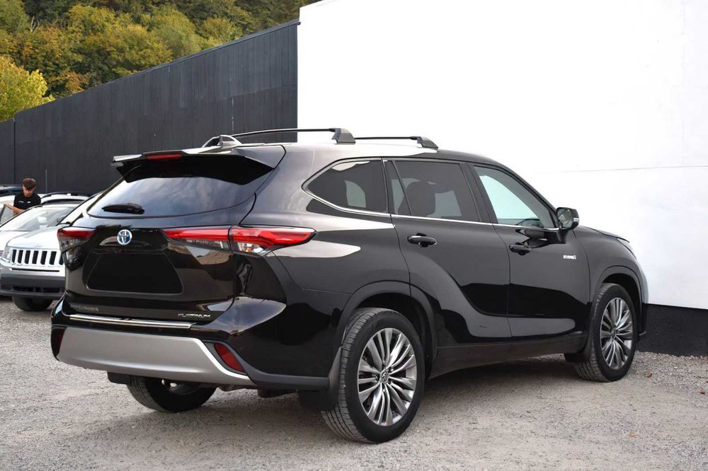 Toyota Highlander Platinum      2021