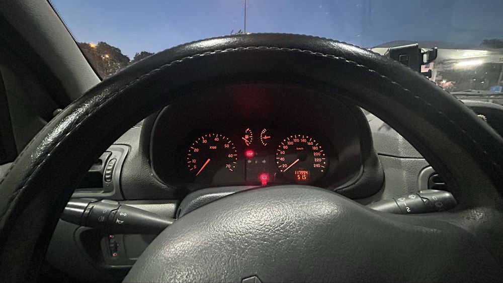 Clio 2000 1.2, 16V