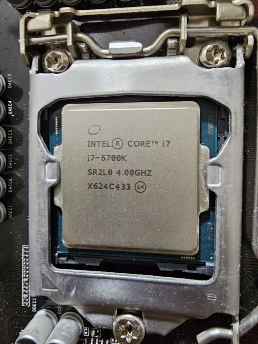 Процессор INTEL CORE i7 6700k LGA1151